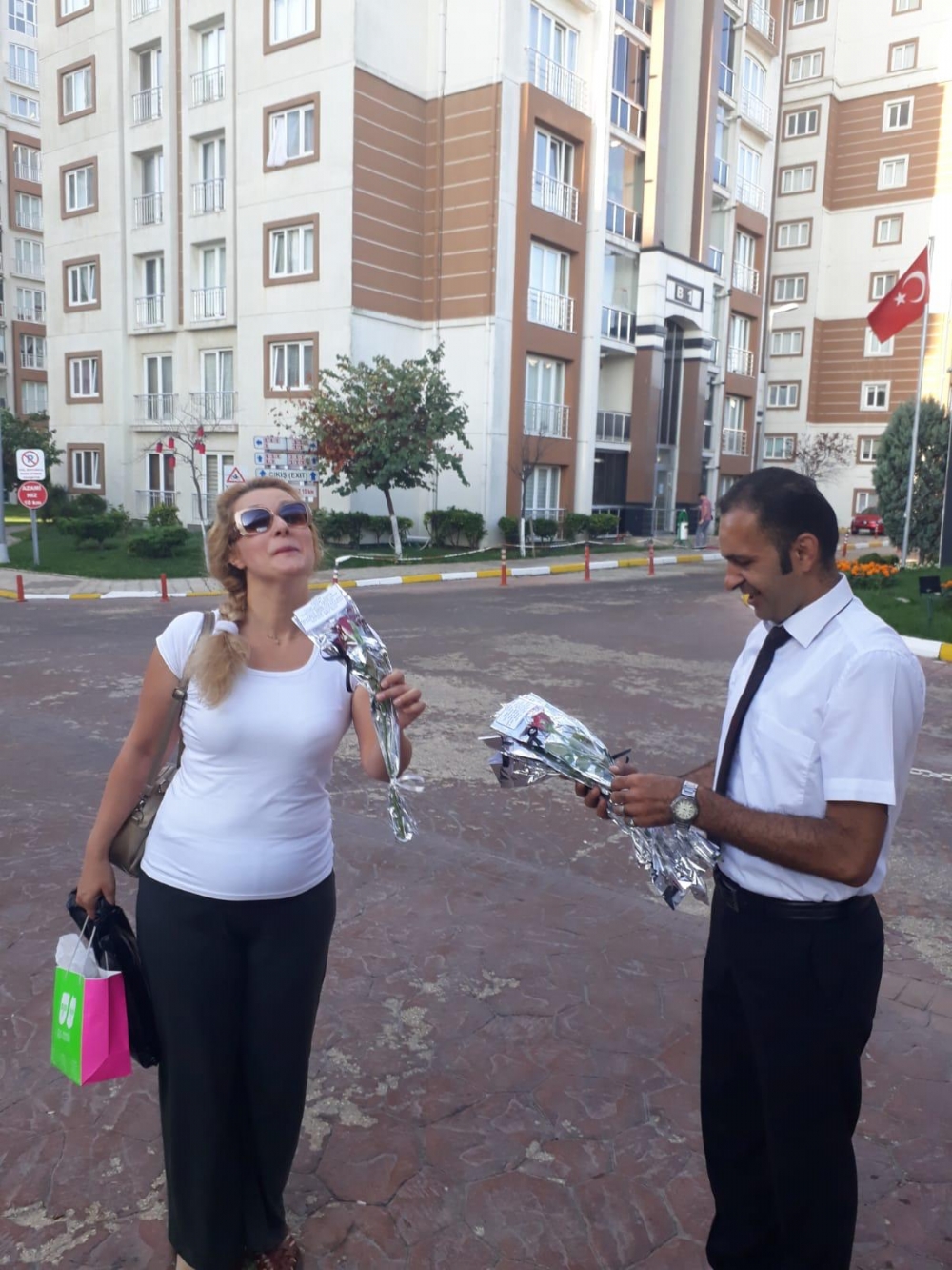 Sitemiz Ergene Vadisi Adnan Doğu Caddesi Lüx Daire Havuzlu